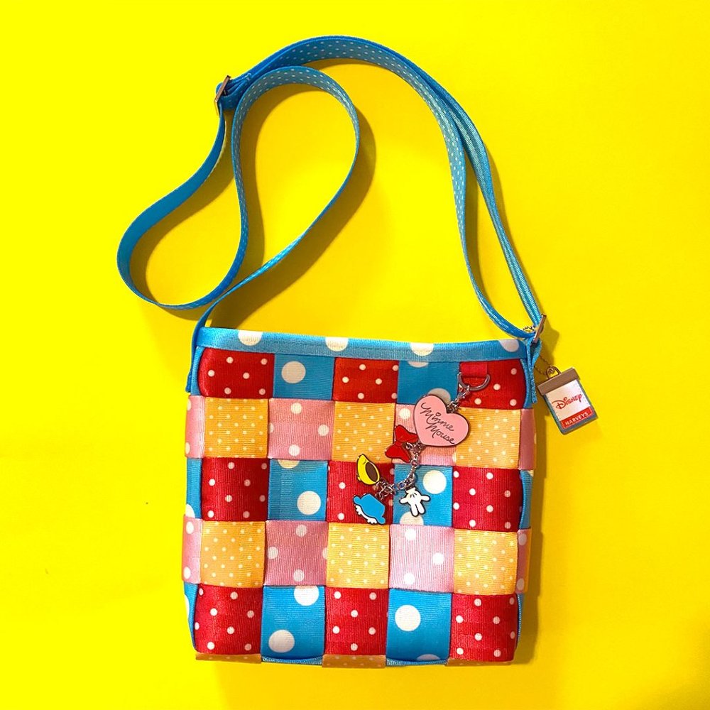 Disney Harveys Minnie Mouse Polka Dot Messenger Seatbelt Crossbody (NEW no tag)